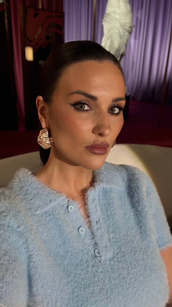 Цоллерн(Сальникова) Ксения Игоревна/Гордиенко Оксана Игоревна